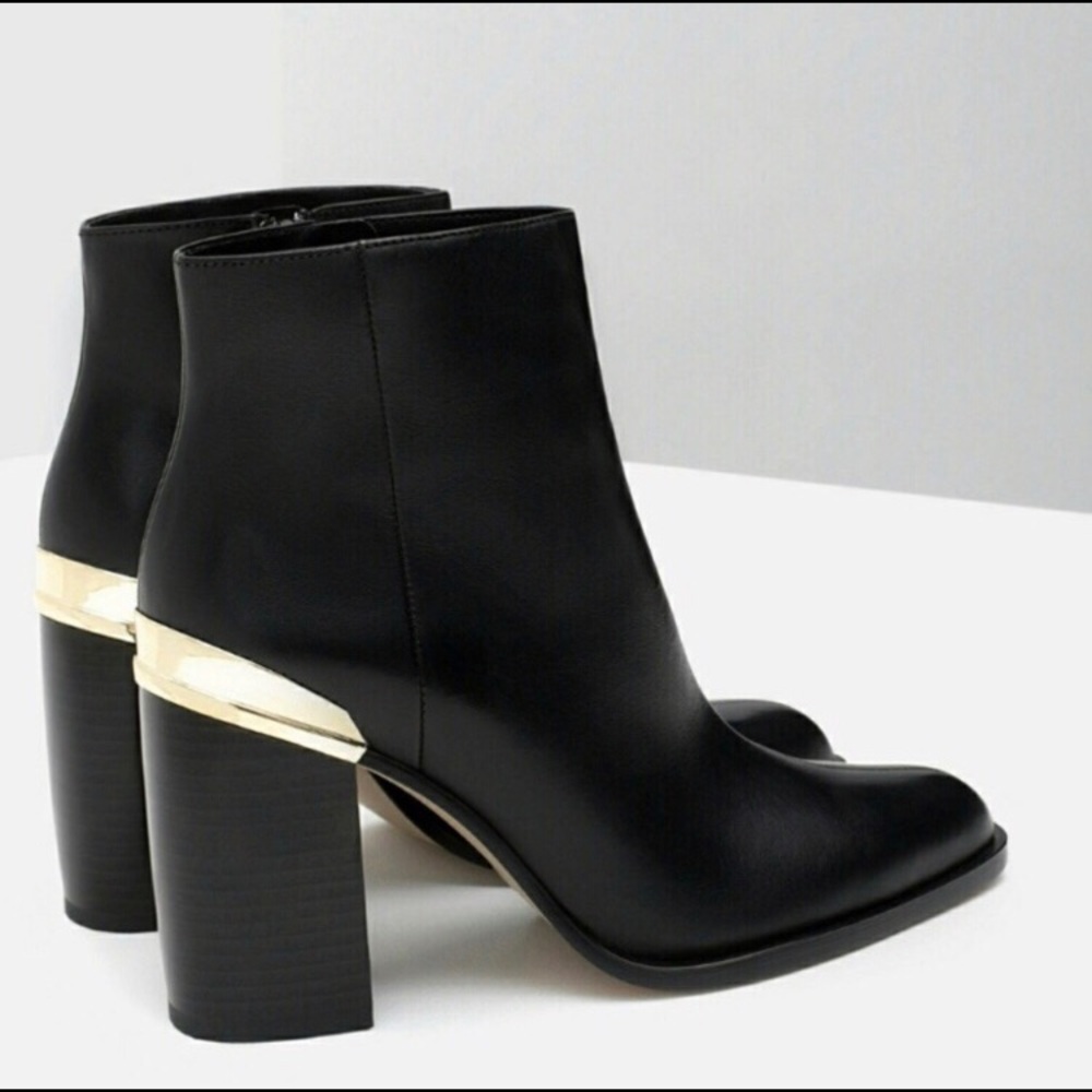 Zara 100% Leather Boots